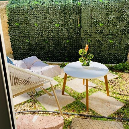 Cozy Apartment Near Sea Афіни Екстер'єр фото